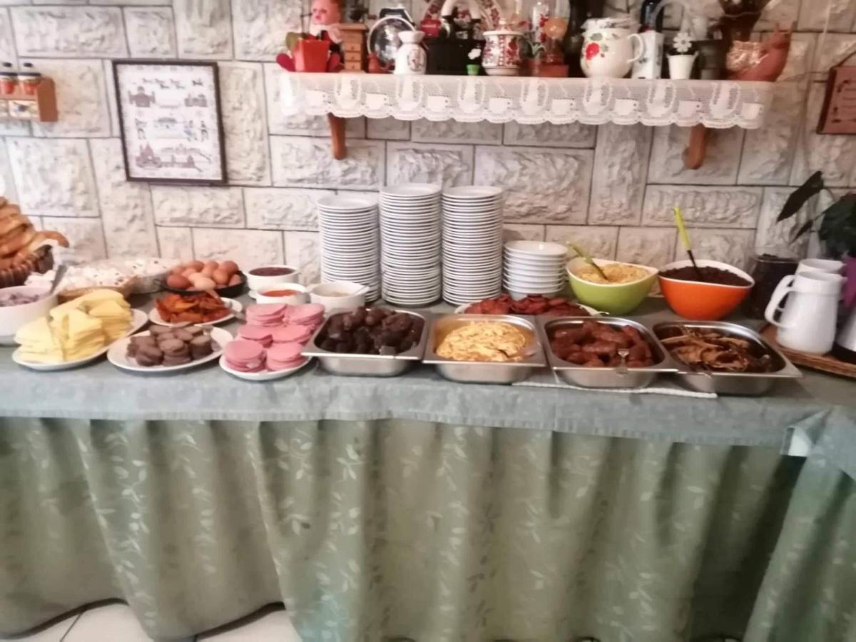 Villa AIDA Apartman Hajdúszoboszló Esterno foto