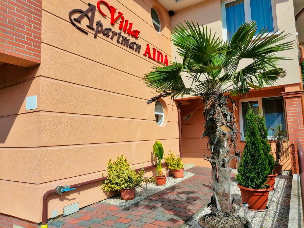 Villa AIDA Apartman Hajdúszoboszló Esterno foto