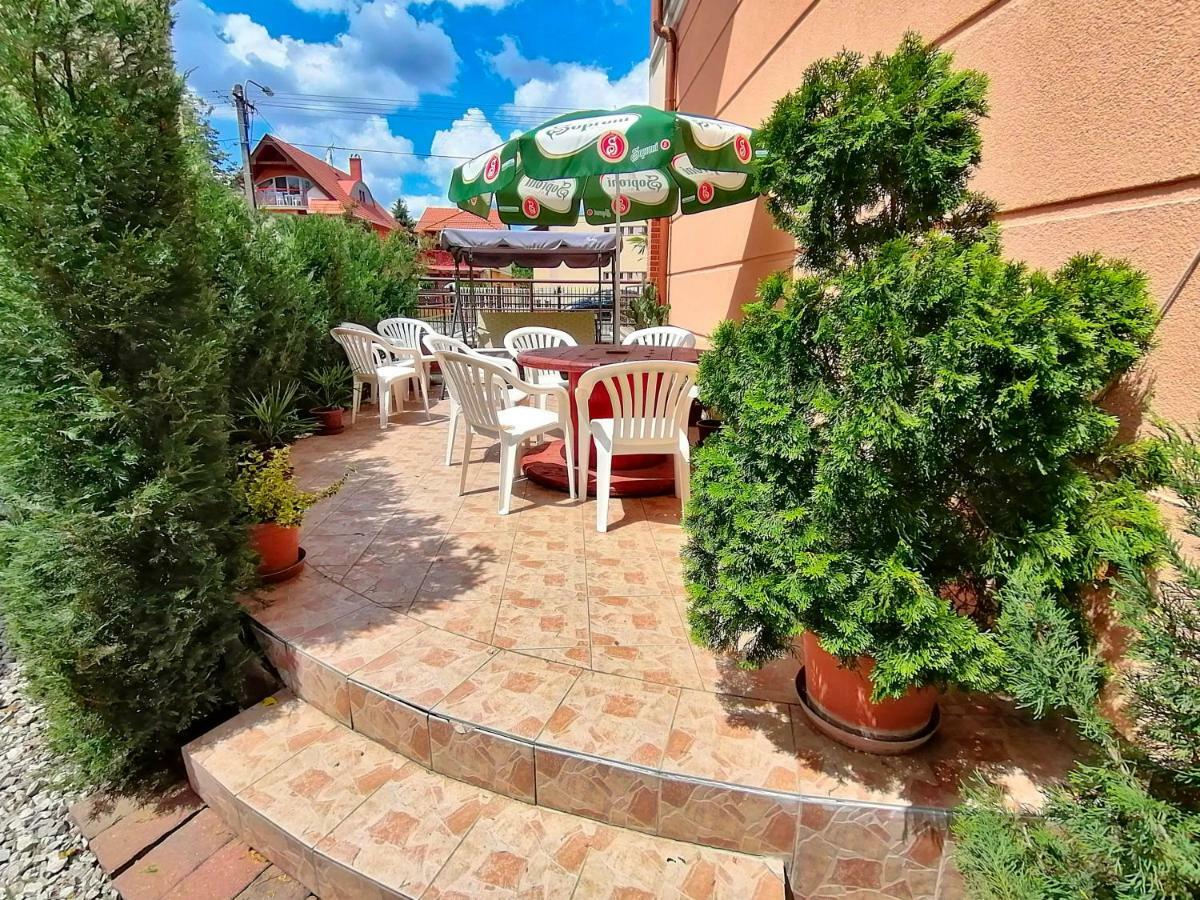Villa AIDA Apartman Hajdúszoboszló Esterno foto