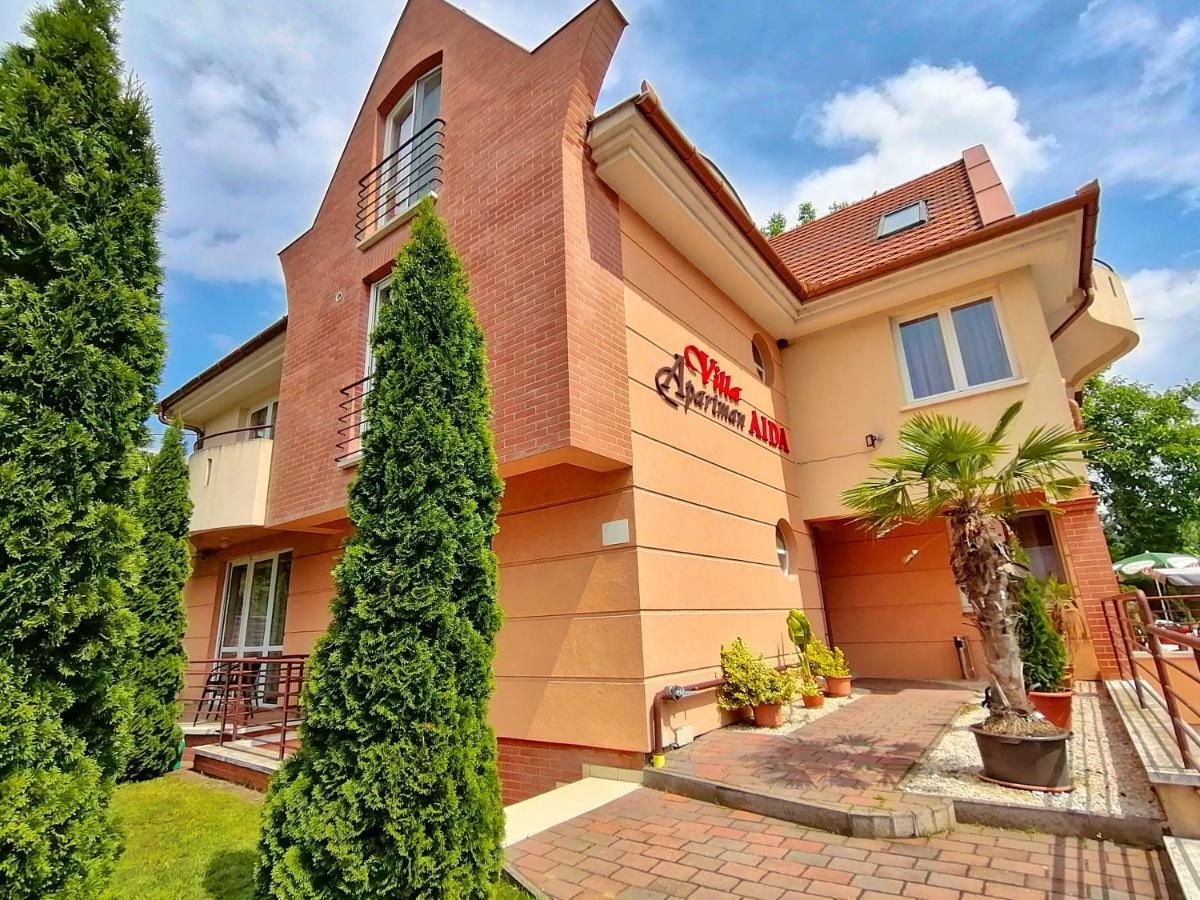 Villa AIDA Apartman Hajdúszoboszló Esterno foto